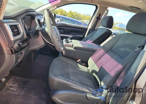 2017 Nissan Titan S из США, поврежденный, VIN 1N6AA1EK7HN527143